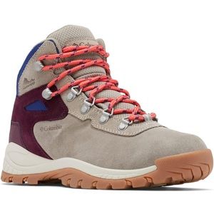 Columbia hiking boots